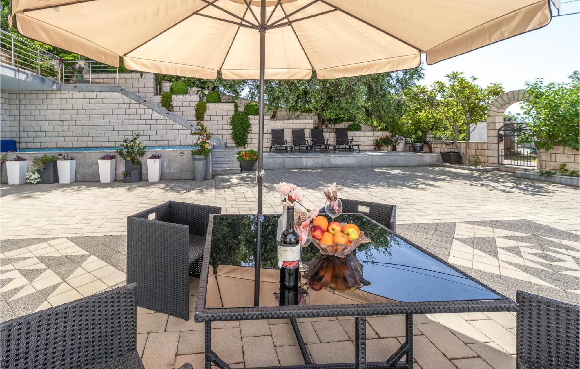 1 Bedroom Cozy Apartment In Crikvenica Dış mekan fotoğraf