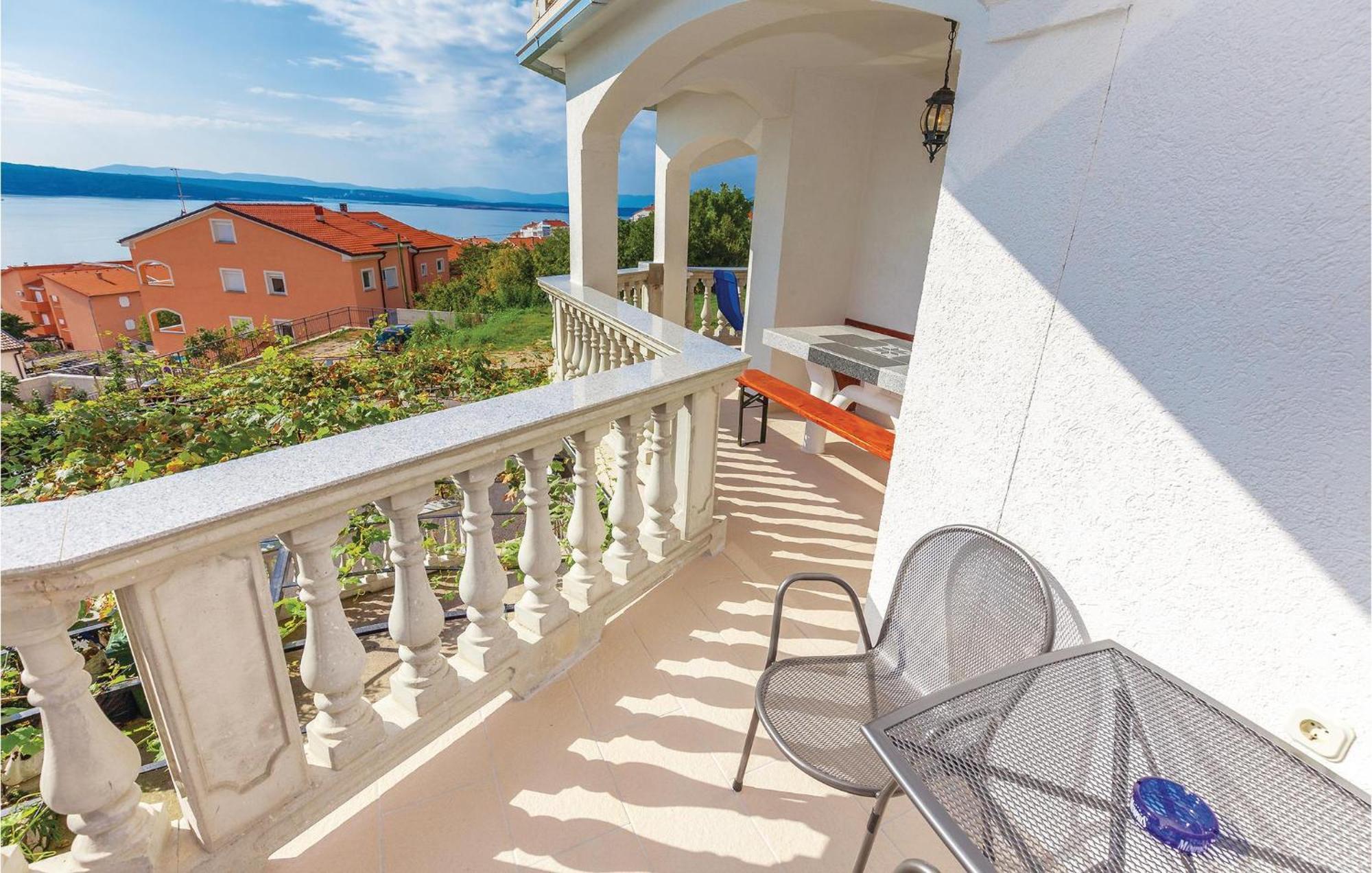 1 Bedroom Cozy Apartment In Crikvenica Dış mekan fotoğraf